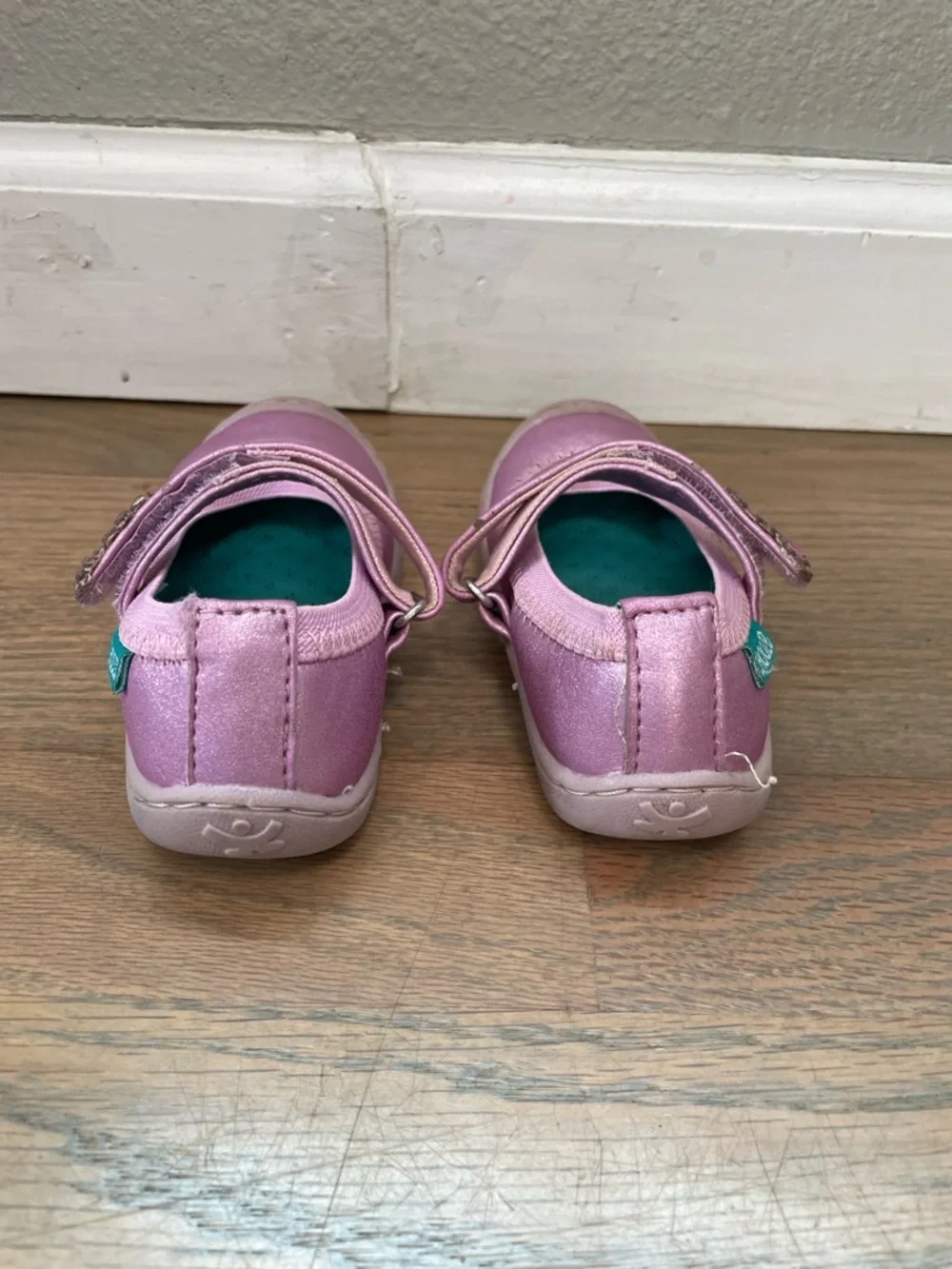 Chooze Pink Mary Jane Shoes Toddler Size 5 Metallic Flower